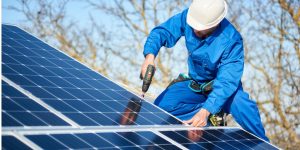 Installation Maintenance Panneaux Solaires Photovoltaïques à Lumio
